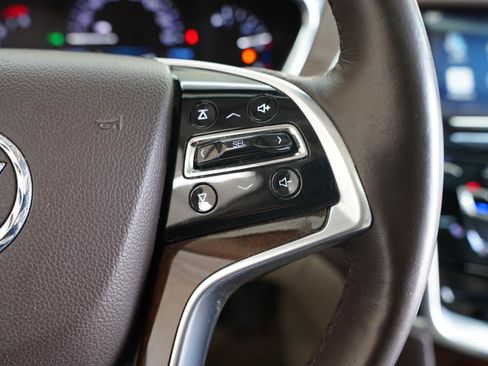Used 2015 Cadillac SRX Luxury FWD image 15