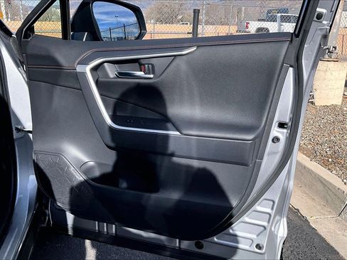 Certified 2025 Toyota RAV4 XSE image 19