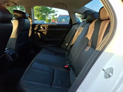 Used 2022 Honda Accord Sport Special Edition image 10