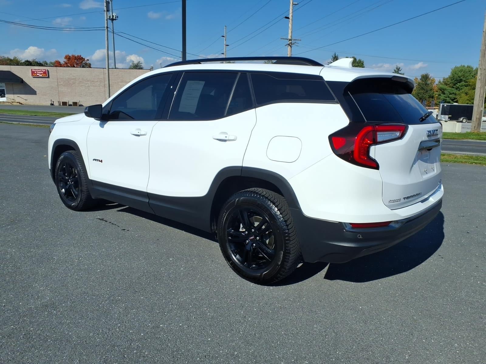 Certified 2022 GMC Terrain AT4 AWD/4WD image 6