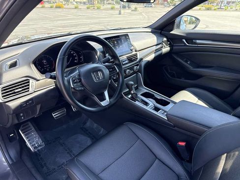 Used 2020 Honda Accord Sport image 14