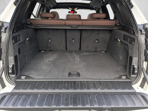 Used 2021 BMW X5 sDrive40i w/ Premium Package image 6