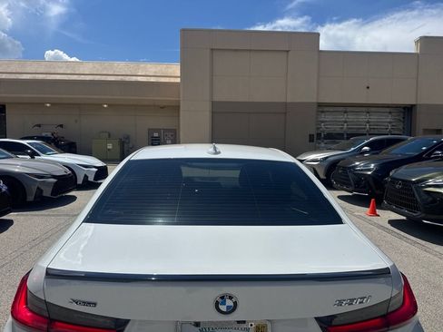 Used 2020 BMW 330i xDrive Sedan w/ M Sport Package AWD/4WD image 5