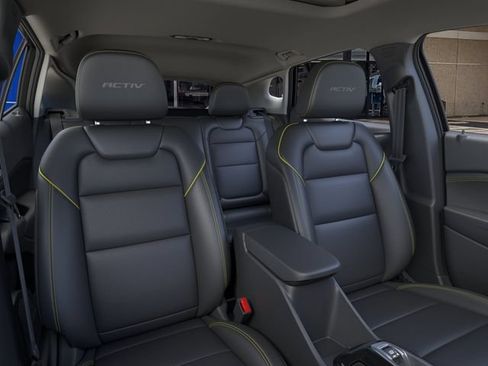 New 2026 Chevrolet Trax ACTIV w/ Sunroof Package FWD image 16