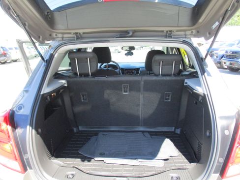 Certified 2020 Chevrolet Trax LT AWD/4WD image 13