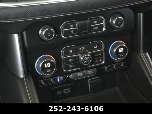 Used 2023 Chevrolet Tahoe Premier w/ Premium Package 2 RWD image 28