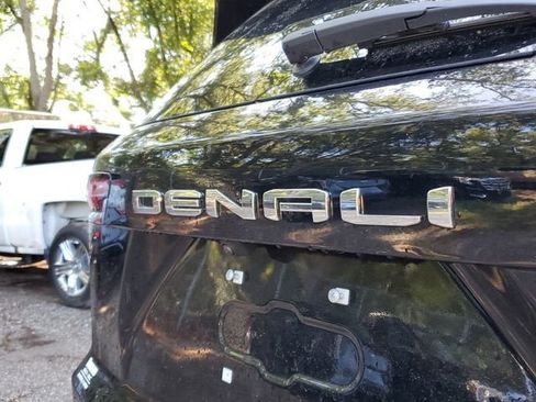 New 2026 GMC Terrain Denali AWD/4WD image 9