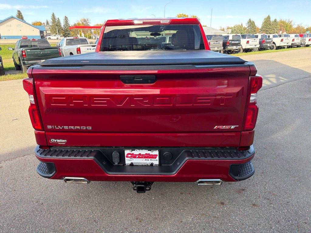 Used 2021 Chevrolet Silverado 1500 RST AWD/4WD image 6
