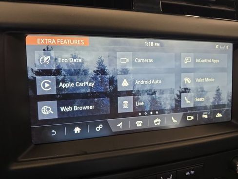 Used 2018 Land Rover Discovery SE AWD/4WD image 25