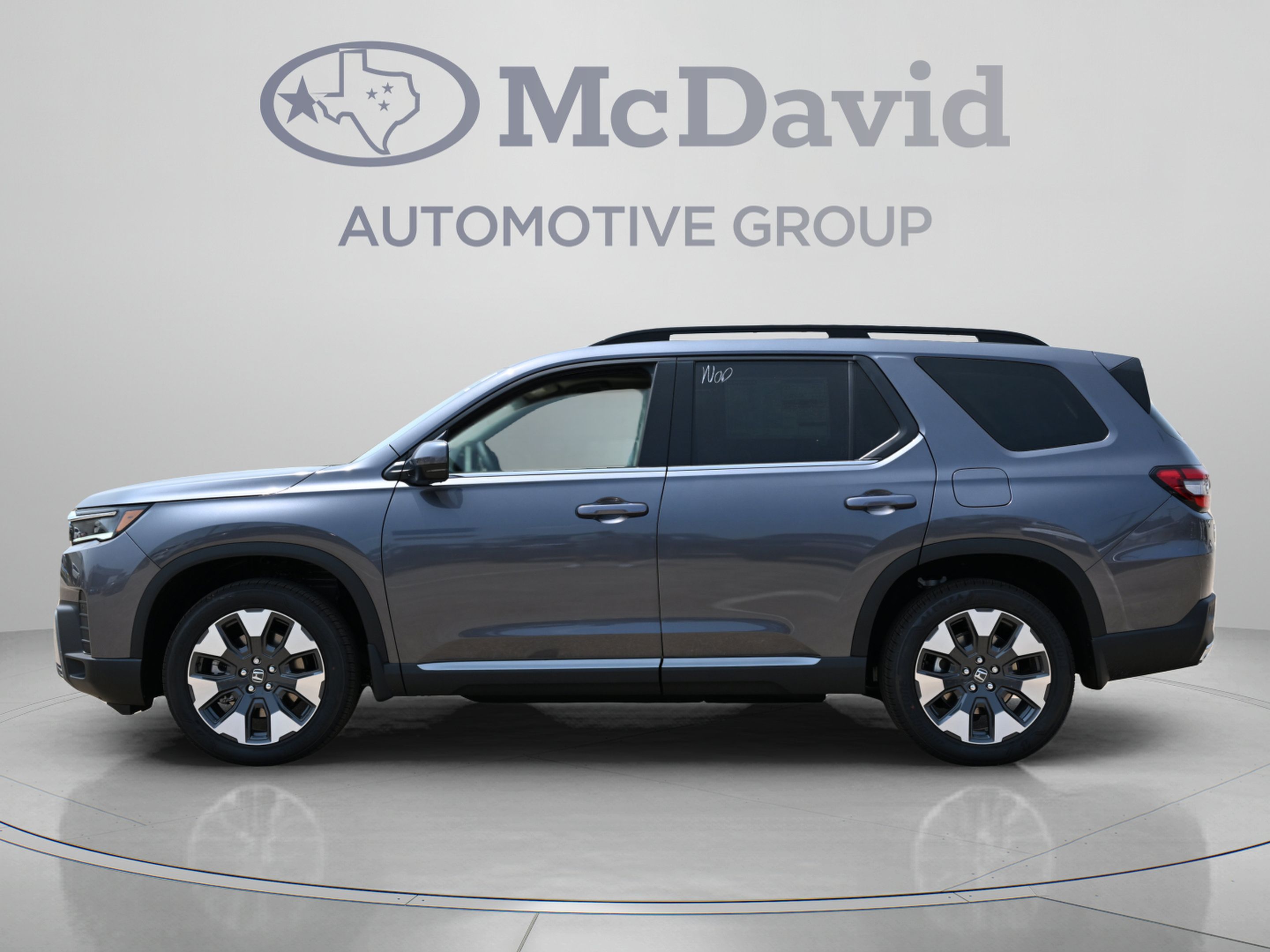 New 2026 Honda Pilot Elite image 2