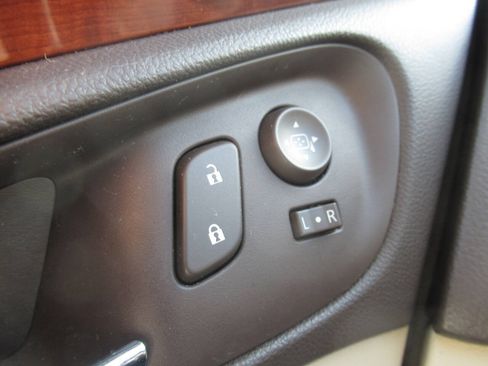Used 2015 Buick Regal Premium w/ Experience Buick Package FWD image 17