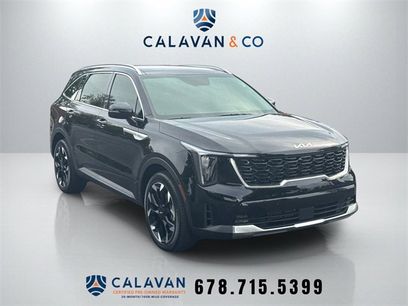 Certified 2025 Kia Sorento EX w/ Panoramic Sunroof Package