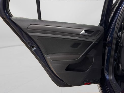 Used 2018 Volkswagen GTI S FWD image 33