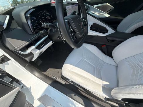 Certified 2023 Chevrolet Corvette Stingray Premium Conv w/ Z51 Performance Package RWD image 34