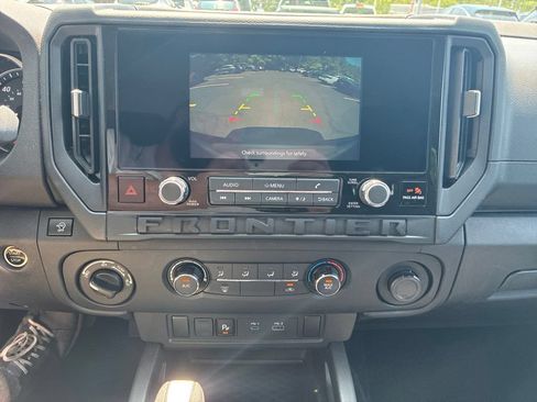 Certified 2025 Nissan Frontier S AWD/4WD image 20