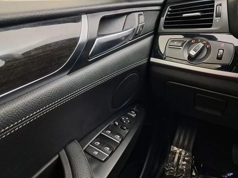 Used 2018 BMW X4 xDrive28i AWD/4WD image 12