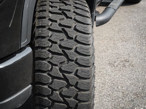 Used 2024 GMC Sierra 1500 Elevation AWD/4WD image 13