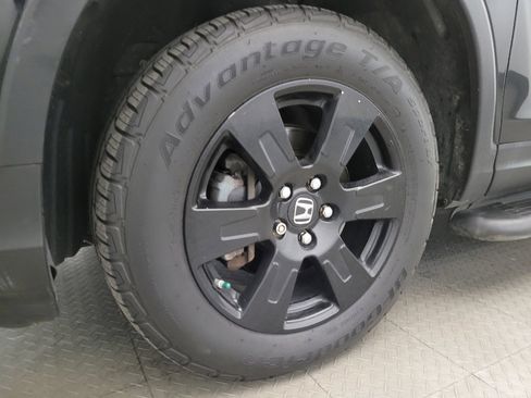 Used 2017 Honda Ridgeline Black Edition image 31