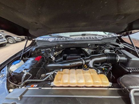 Used 2018 Ford F150 Lariat w/ Equipment Group 502A Luxury image 31