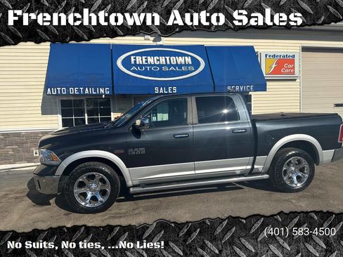 Used 2017 RAM 1500 Laramie AWD/4WD image 1