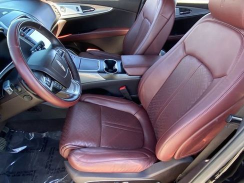 Used 2020 Lincoln Nautilus Black Label w/ Cargo Utility Package image 21