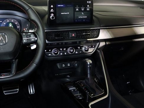 Certified 2025 Acura ADX A-Spec image 15