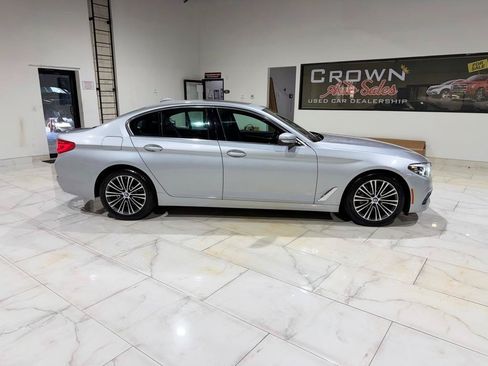 Used 2019 BMW 530i w/ Convenience Package RWD image 6