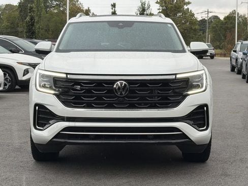Used 2024 Volkswagen Atlas SEL Premium R-Line AWD/4WD image 8