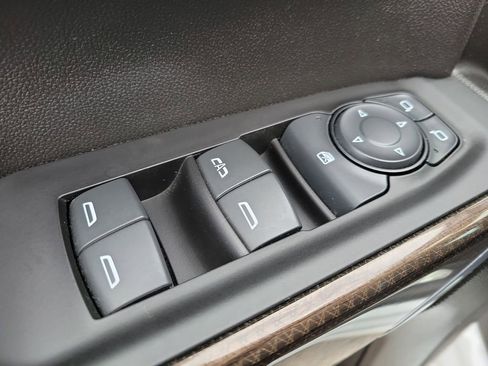 Used 2022 Chevrolet Silverado 1500 LT Trail Boss w/ Safety Package image 18