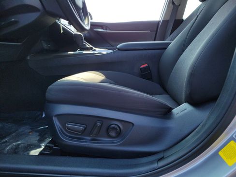 Used 2024 Toyota Camry LE image 16