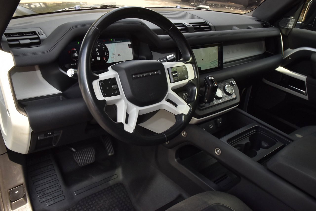 Used 2021 Land Rover Defender 110 S AWD/4WD image 33