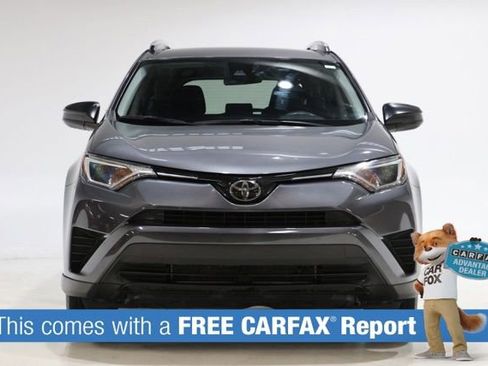 Used 2017 Toyota RAV4 LE FWD image 2