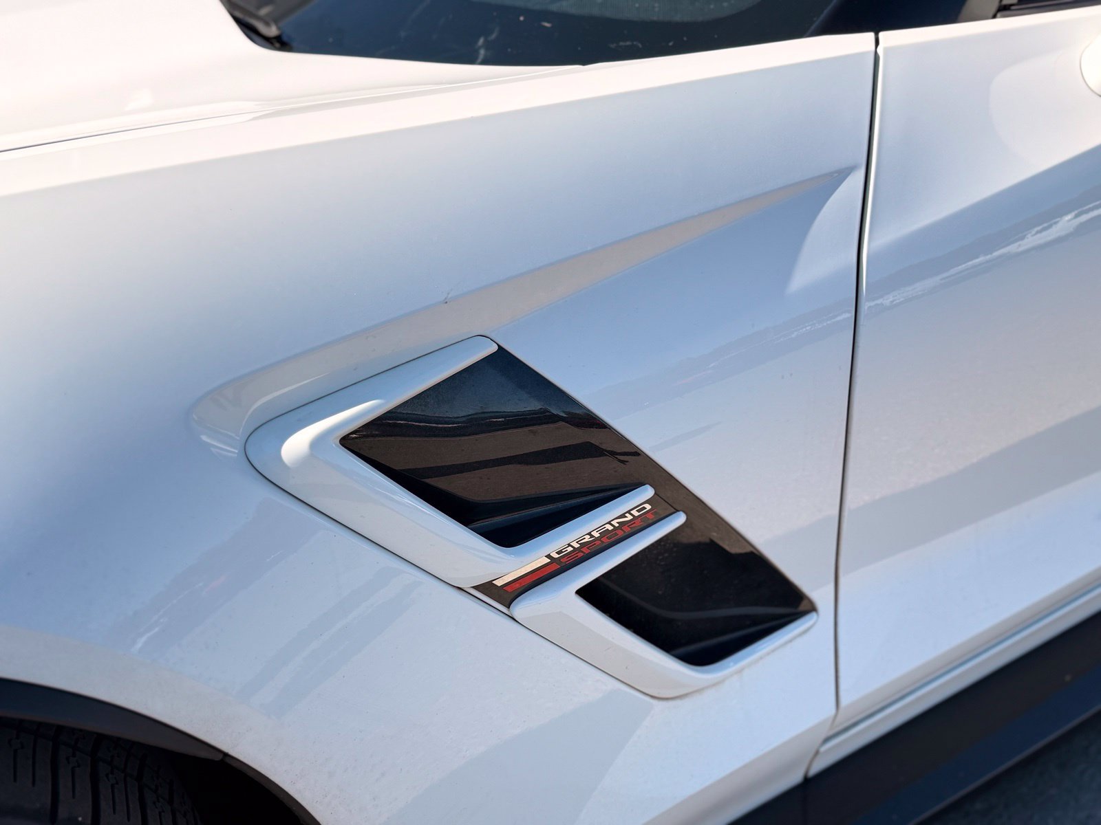 Used 2017 Chevrolet Corvette Grand Sport RWD image 51