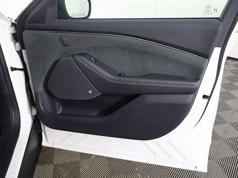 Used 2025 Ford Mustang Mach-E GT image 26