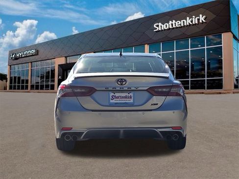 Used 2023 Toyota Camry XSE image 7