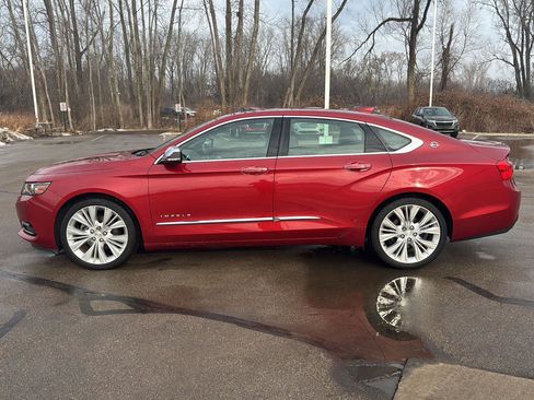 Used 2015 Chevrolet Impala LTZ image 2