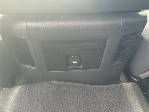 Used 2011 RAM 1500 Sport w/ Remote Start & Security Group image 16