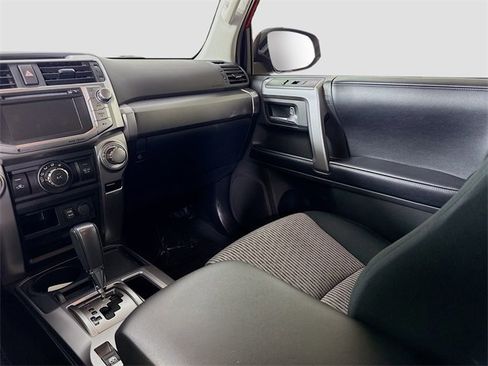 Certified 2018 Toyota 4Runner SR5 image 21