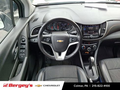 Certified 2020 Chevrolet Trax LT w/ Redline Edition image 13