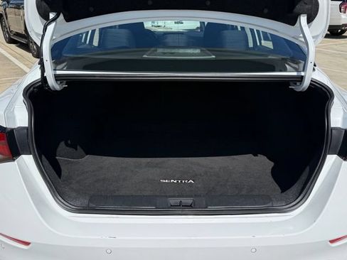 Used 2025 Nissan Sentra S FWD image 26
