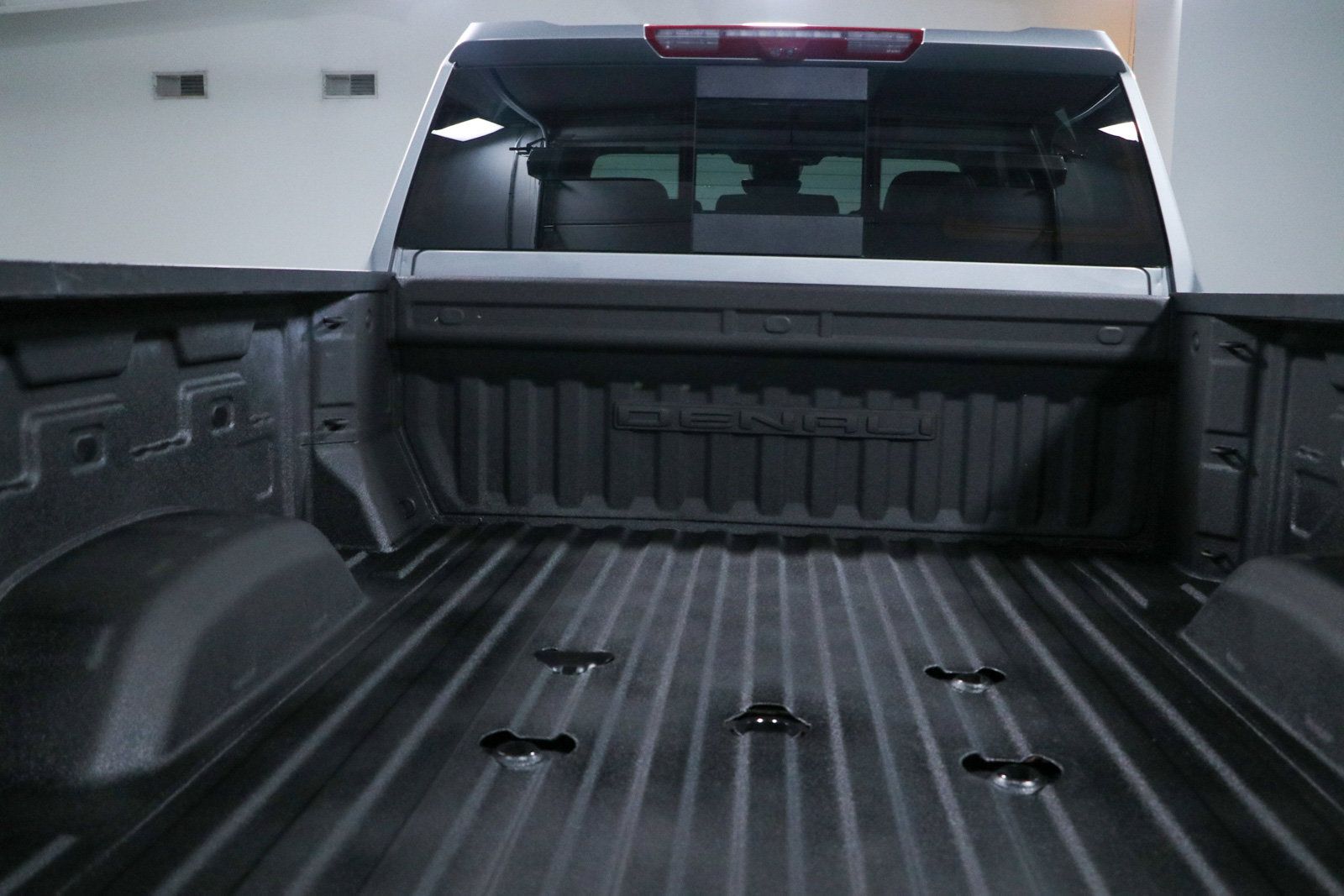 Used 2024 GMC Sierra 2500 Denali w/ Denali Reserve Package AWD/4WD image 33