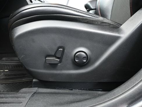 Used 2022 Jeep Cherokee Trailhawk AWD/4WD image 20