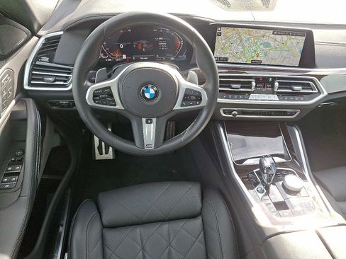 Used 2023 BMW X6 xDrive40i w/ Executive Package image 11