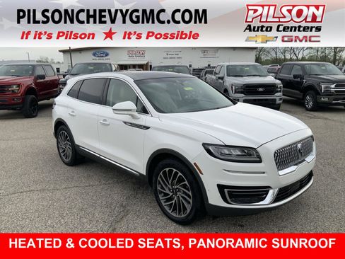 Used 2020 Lincoln Nautilus Reserve image 1