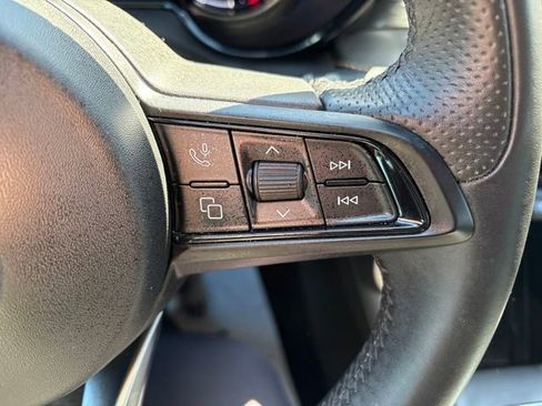 Used 2025 Alfa Romeo Tonale AWD/4WD image 24