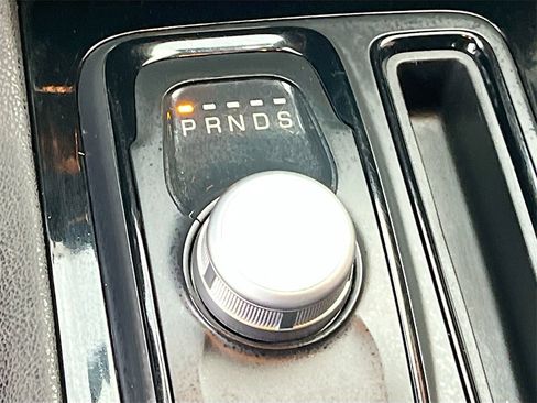 Used 2021 Chrysler 300 S image 17