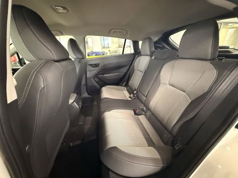 Used 2024 Subaru Crosstrek 2.0i Premium w/ Popular Package #4 image 17