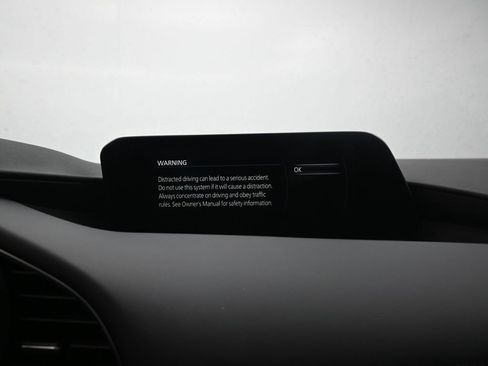 Used 2025 MAZDA MAZDA3 s image 11