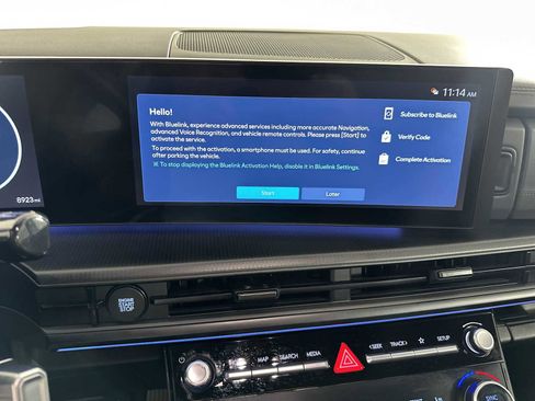 Used 2025 Hyundai Santa Fe Calligraphy w/ Tow & Go Package FWD image 19