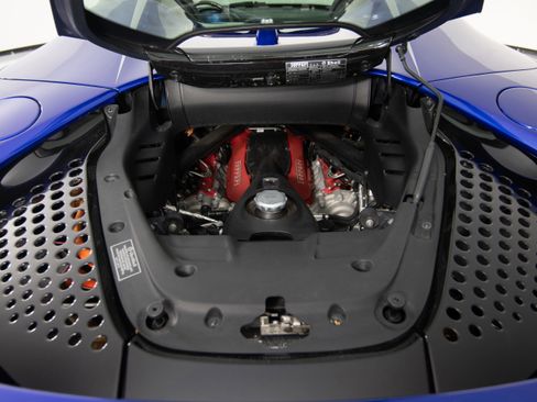 Certified 2022 Ferrari SF90 Spider AWD/4WD image 18